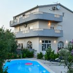 haus_pool_sued_0945-1